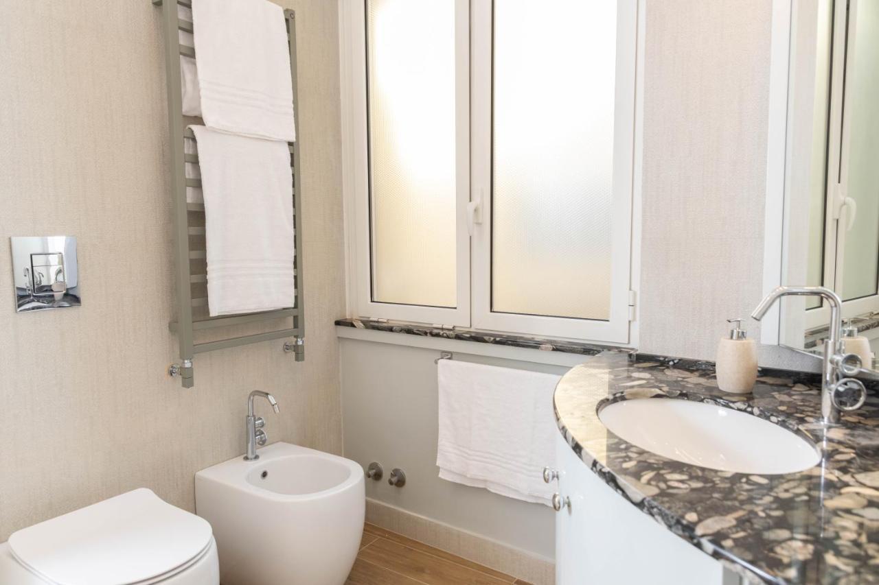 Colosseo Brightful Apartment With Rooftop Roma Dış mekan fotoğraf